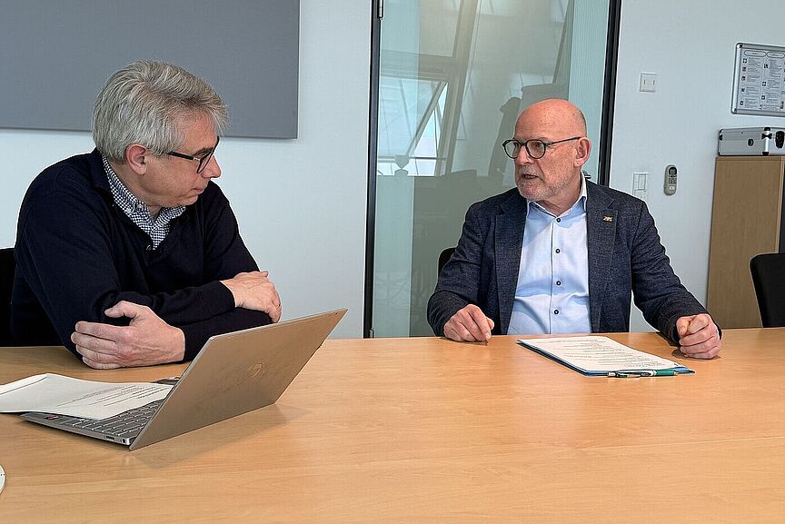 Interview Winfried Hermann Im Gespräch: Verkehrsminister Winfried Hermann und ADFC-Landesvorsitzender Matthias Zimmermann.